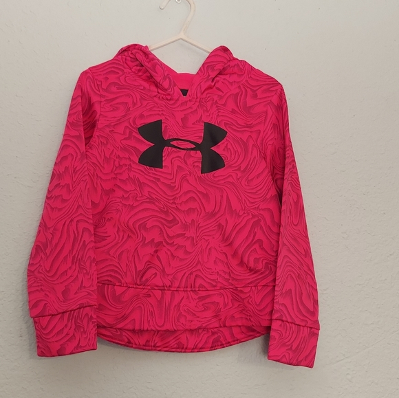 Under Armour Other - Under Armor Shirt Size 4 Girl Pink Swirl Hoodie HAS GRAY MARKS Pullover Top